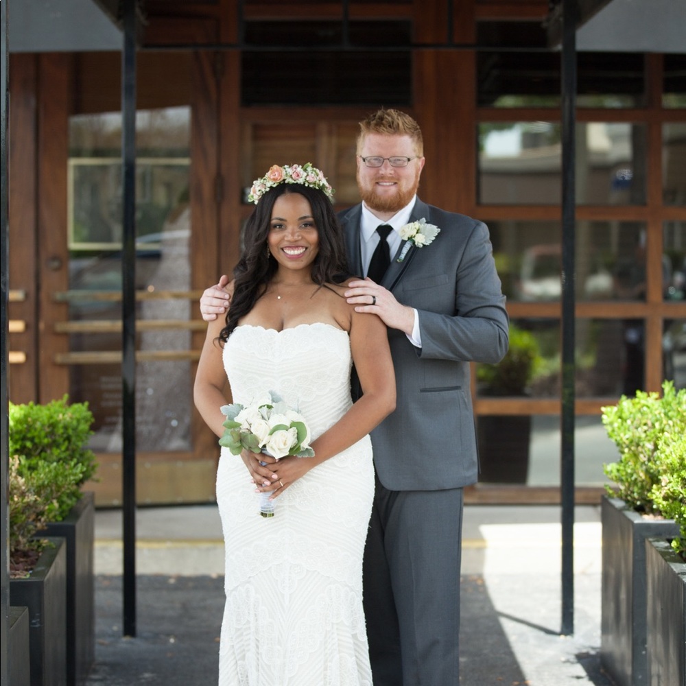 Meet your posher, Rayna 🙂